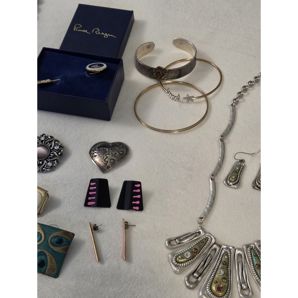 Vintage Modern Jewelry Lot - Picture 3 of 4